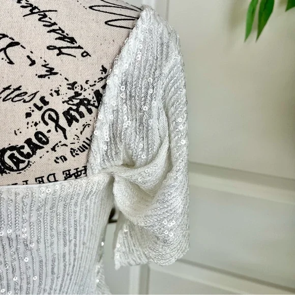 Hello Molly Frequent The Club Dress White Sz 6 - Picture 11 of 16